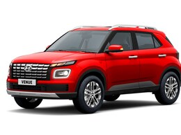 Hyundai Venue S+ Variant Gets Cheaper, Features Electric Sunroof