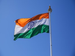 Sonia Gandhi Slams Centre's Move, Says Khadi Sole Fabric For Indian Flag Sonia Gandhi Slams Centre's Move, Says Khadi Sole Fabric For Indian Flag