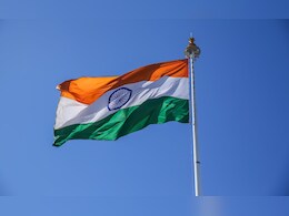 तिरंगे पर सियासत: वक़्फ़ बोर्ड के आदेश से नाराज़ शहर काजी, बोले-देशभक्ति पर सवाल क्यों?