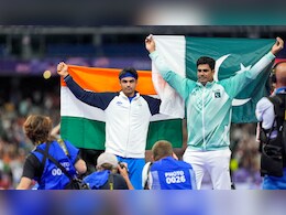 Neeraj Chopra vs Arshad Nadeem: "यह पहली बार है..." नीरज चोपड़ा ने अरशद नदीम के जीतने पर दिया ये रिएक्शन Neeraj Chopra vs Arshad Nadeem: "यह पहली बार है..." नीरज चोपड़ा ने अरशद नदीम के जीतने पर दिया ये रिएक्शन