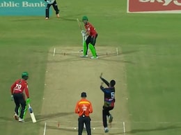 Watch: Mohammad Amir Bowls Costly Last Over As Ex-CSK Star Hits Match-Winning Six On Last-Ball