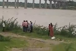 चंबल नदी का बढ़ा जलस्तर , आई बाढ़ का टूट सकता है रिकॉर्ड चंबल नदी का बढ़ा जलस्तर , आई बाढ़ का टूट सकता है रिकॉर्ड