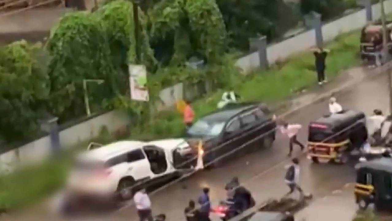 Ambernath: प्रॉपर्टी विवाद में बेटे ने पिता की कार को मारी टक्कर