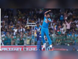 IND vs SL Live Score: श्रीलंका ने दूसरे वनडे में भारत को दी 32 रन से मात, जेफरी वांडरसे ने चटकाए 6 विकेट