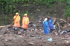 Early Warning Systems Not Advanced To Accurately Predict Natural Disasters: Scientists Early Warning Systems Not Advanced To Accurately Predict Natural Disasters: Scientists