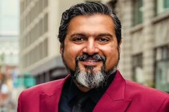 "Not Befitting Reputed Brand": Grammy Winning Composer Blasts Air India "Not Befitting Reputed Brand": Grammy Winning Composer Blasts Air India