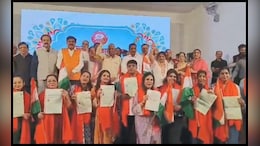 स्वातंत्र्यदिनी प्रतीक्षा संपली! पाकिस्तानातून आलेल्या 54 सिंधी भाषिकांना मिळालं भारतीय नागरिकत्व