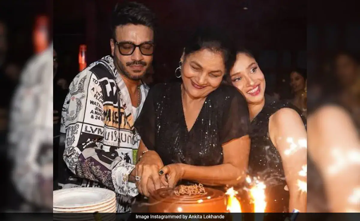 Ankita Lokhande's "Fun Birthday Bash" For Husband Vicky Jain And Mother Vandana Lokhande: "My Left And Right Hand"