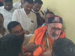 गिरिराज सिंह पर बेगूसराय में हमला, राहुल गांधी, तेजस्वी और अखिलेश यादव को लेकर कही ये बात गिरिराज सिंह पर बेगूसराय में हमला, राहुल गांधी, तेजस्वी और अखिलेश यादव को लेकर कही ये बात