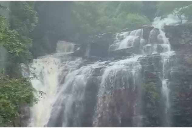 Rameshwar Mahadev waterfall