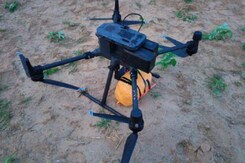 15 करोड़ की हेरोइन लेकर पाकिस्तान से भारत आया ड्रोन 15 करोड़ की हेरोइन लेकर पाकिस्तान से भारत आया ड्रोन