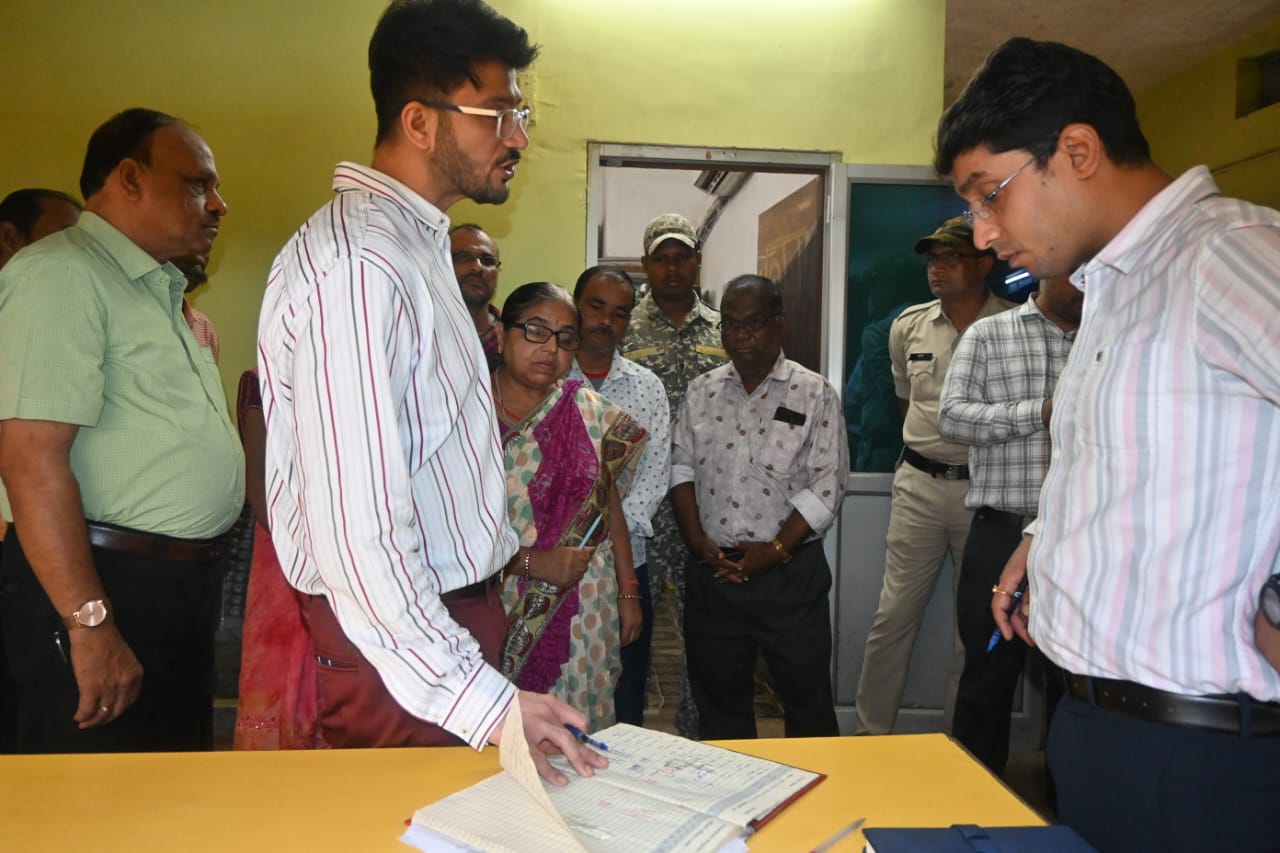 Balodabazar:भाटापारा नगर पालिका में अव्यवस्था देख भड़के कलेक्टर, CMO के खिलाफ भेज दिया यह प्रस्ताव