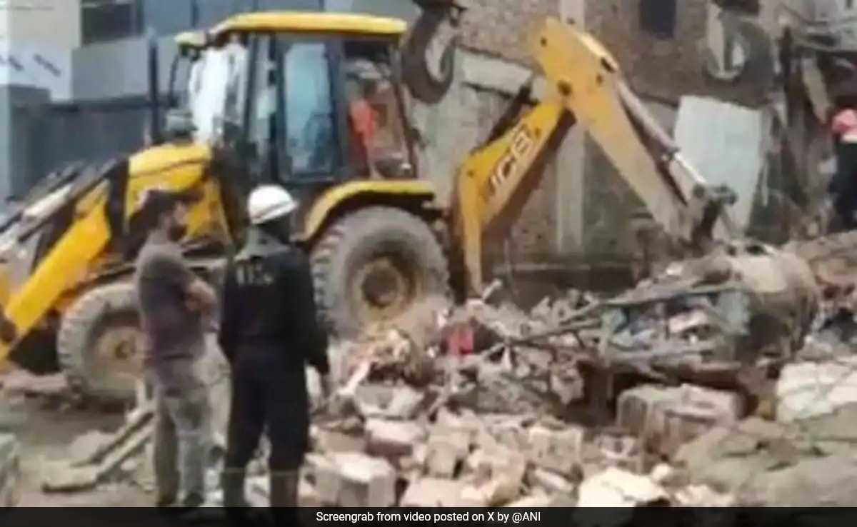 3 Die After Portion Of 2-Storey Building Collapses In Northwest Delhi