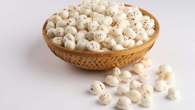 Makhana is an excellent source of plant-based protein