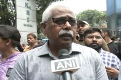 Kolkata Doctor Murder Case | IMA Chief After Meeting Victim's Parents: "They Are Totally Helpless…" Kolkata Doctor Murder Case | IMA Chief After Meeting Victim's Parents: "They Are Totally Helpless…"