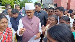 लाडकी बहिण योजनेचे पैसे  मिळाले का? अजित पवारांचा प्रश्न, बहिणीचे उत्तर काय?
