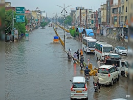 22 Killed Due To Heavy Rain In Rajasthan, Heavy Waterlogging In Bengaluru 22 Killed Due To Heavy Rain In Rajasthan, Heavy Waterlogging In Bengaluru
