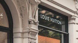 Sweet Revenge: China Woman Makes Louis Vuitton Staff Count Rs 71 Lakh Cash, Then Walks Out