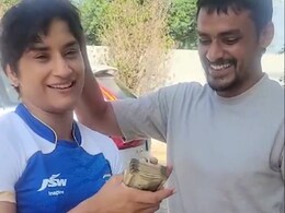 Vinesh Phogat Reveals 'Special' Gift From Brother On Raksha Bandhan: "Whole Life's Earning" Vinesh Phogat Reveals 'Special' Gift From Brother On Raksha Bandhan: "Whole Life's Earning"