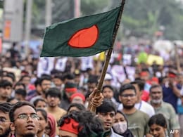 कट्टरपंथियों को चुभ रहे बांग्लादेश के राष्ट्रगान 'आमार सोनार बांग्ला' राष्ट्रगान की कहानी कट्टरपंथियों को चुभ रहे बांग्लादेश के राष्ट्रगान 'आमार सोनार बांग्ला' राष्ट्रगान की कहानी