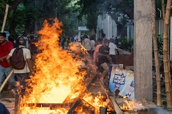 Britain's Worst Riots In A Decade, Bangladesh On The Boil, Kamala Harris' 'Chemistry Test' Britain's Worst Riots In A Decade, Bangladesh On The Boil, Kamala Harris' 'Chemistry Test'
