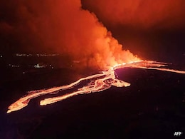 Iceland Volcano Erupts, Spewing Lava Fountains Iceland Volcano Erupts, Spewing Lava Fountains