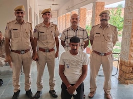 नाकाबंदी में पुलिस को देखकर घबरा गया युवक, तलाशी पर पिस्टल मैगजीन और एमडी ड्रग मिला  नाकाबंदी में पुलिस को देखकर घबरा गया युवक, तलाशी पर पिस्टल मैगजीन और एमडी ड्रग मिला