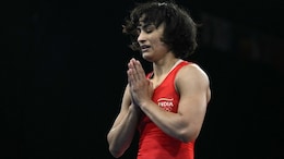 Vinesh Phogat's Night Of Torture: 'Drastic' Weight-Loss Ordeal That Saw Star Cutting Hair, Shortening Clothes