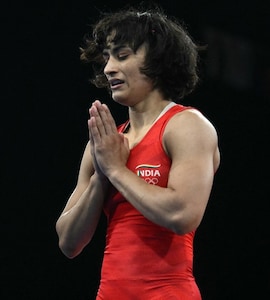 Vinesh Phogat Indicates Fightback After WFI Issue Show-Cause Notice: No Sword Has The Power