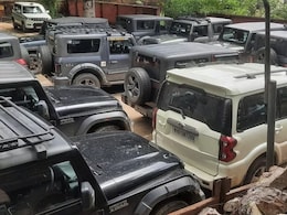 रणथंभौर नेशनल पार्क में बिना परमिशन घुसी 14 लग्जरी गाड़ियां जब्त, एक-एक लाख लगा जुर्माना, दो वनकर्मी सस्पेंड रणथंभौर नेशनल पार्क में बिना परमिशन घुसी 14 लग्जरी गाड़ियां जब्त, एक-एक लाख लगा जुर्माना, दो वनकर्मी सस्पेंड