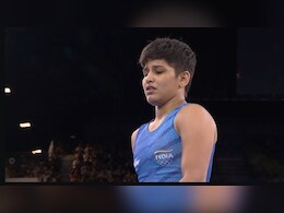 Paris 2024 Olympics: भारतीय पहलवान को मिला पेरिस छोड़ने का आदेश, सुरक्षाकर्मियों ने रेसलर की बहन को पकड़ा, जानिए पूरा मामला