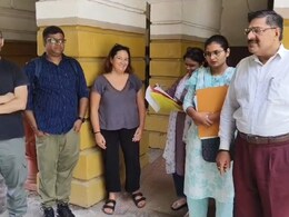 औलाद की चाहत में 12000 KM दूर स्पेन से अजमेर आई 'मां', 4 साल के अनाथ बच्चे को लिया गोद 