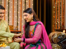 राखी बांधते समय मान्यतानुसार किस दिशा में होना चाहिए बहन का मुख और किस ओर देखना चाहिए भाई को, जानिए यहां  राखी बांधते समय मान्यतानुसार किस दिशा में होना चाहिए बहन का मुख और किस ओर देखना चाहिए भाई को, जानिए यहां