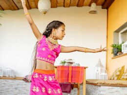 Raksha Bandhan 2024: किड्स एथनिक वियर पर Biba, White Button दे रहा 77% ऑफ, जल्दी करें, ऑफर छूट न जाए Raksha Bandhan 2024: किड्स एथनिक वियर पर Biba, White Button दे रहा 77% ऑफ, जल्दी करें, ऑफर छूट न जाए