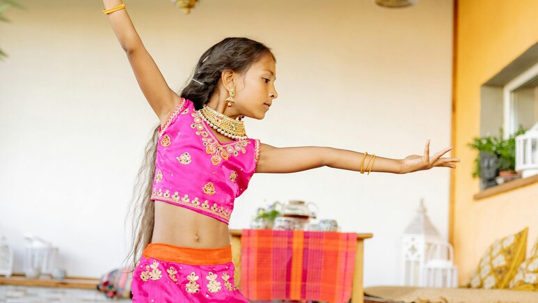 Raksha Bandhan 2024: किड्स एथनिक वियर पर Biba, White Button दे रहा 77% ऑफ, जल्दी करें, ऑफर छूट न जाए Raksha Bandhan 2024: किड्स एथनिक वियर पर Biba, White Button दे रहा 77% ऑफ, जल्दी करें, ऑफर छूट न जाए