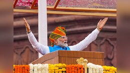पंतप्रधान मोदींनी स्वत:चाच रेकॉर्ड मोडला; लाल किल्ल्यावर पुन्हा रचला इतिहास!
