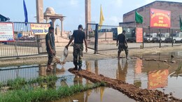 अग्निवीर भर्ती 2024: प्रशासन की लापरवाही से बिगड़े हालात में जवानों ने संभाला मोर्चा, भर्ती से पहले बाढ़ का पानी निकालने पहुंची सेना