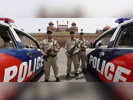 कोचिंग सेंटर में पानी भरने से छात्रों की मौत के मामले में एसयूवी चालक को जमानत मिली कोचिंग सेंटर में पानी भरने से छात्रों की मौत के मामले में एसयूवी चालक को जमानत मिली