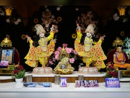 जन्माष्टमी पर भारत के ये 5 फेमस कृष्णा टेंपल के जरूर करें दर्शन, विदेशों से भी आते हैं लोग यहां घूमने जन्माष्टमी पर भारत के ये 5 फेमस कृष्णा टेंपल के जरूर करें दर्शन, विदेशों से भी आते हैं लोग यहां घूमने