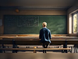 आजमगढ़ में D.El.Ed परीक्षा के दौरान कॉलेज पर पुलिस का छापा, प्रधानाचार्य समेत 12 गिरफ्तार आजमगढ़ में D.El.Ed परीक्षा के दौरान कॉलेज पर पुलिस का छापा, प्रधानाचार्य समेत 12 गिरफ्तार