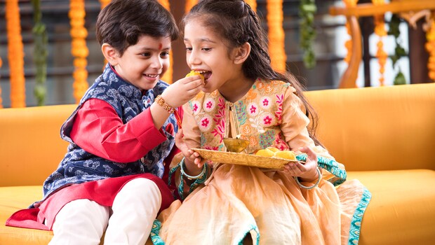 Raksha Bandhan 2024: From Snack Stealers to Cooking Together, Sibling Food Memories We Cant Forget