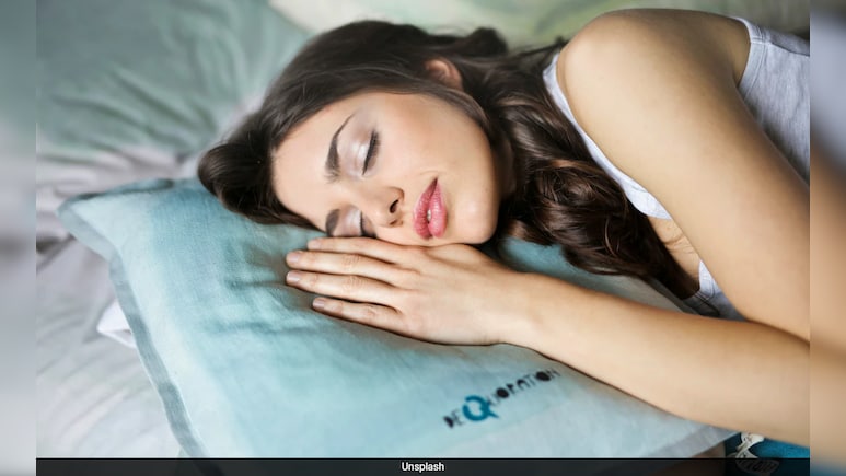 कौन सा अंग दबाने से नींद जल्दी आती है? 10 सेकंड में नींद कैसे लाएं, जान&zwj;िए यहां