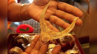 PM मोदी की अपील से ज्वेलरी शेयरों में बड़ी गिरावट, स्काई गोल्ड 11% टूटा, सेंको गोल्ड से टाइटन तक लुढ़के