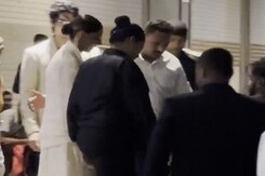 Mom-To-Be Deepika Padukone Spotted In Mumbai Mom-To-Be Deepika Padukone Spotted In Mumbai