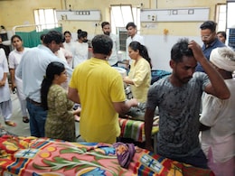 महिला समेत 2 बच्चों की मौत का कारण बना बिजली विभाग, शिकायत पर भी नहीं हुई कार्रवाई महिला समेत 2 बच्चों की मौत का कारण बना बिजली विभाग, शिकायत पर भी नहीं हुई कार्रवाई