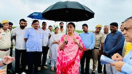 स्टेट हाईवे प्रोजेक्ट का औचक निरीक्षण, डिप्टी CM दीया कुमारी बोलीं- क्वालिटी के साथ टाइम पर पूरा करें काम