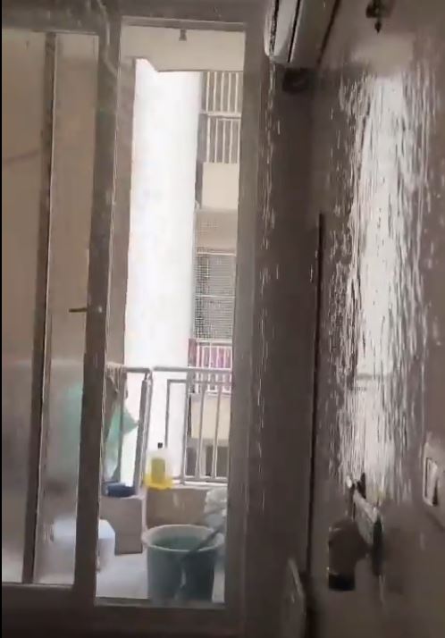 Amid Heavy Rain, Sprinkler Inside Noida Flat Turns On, Floods House Amid Heavy Rain, Sprinkler Inside Noida Flat Turns On, Floods House