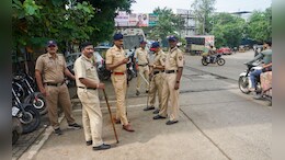 40 Gangsters Hunt Rogue Member After Leader's Wife Dies In Secret Affair