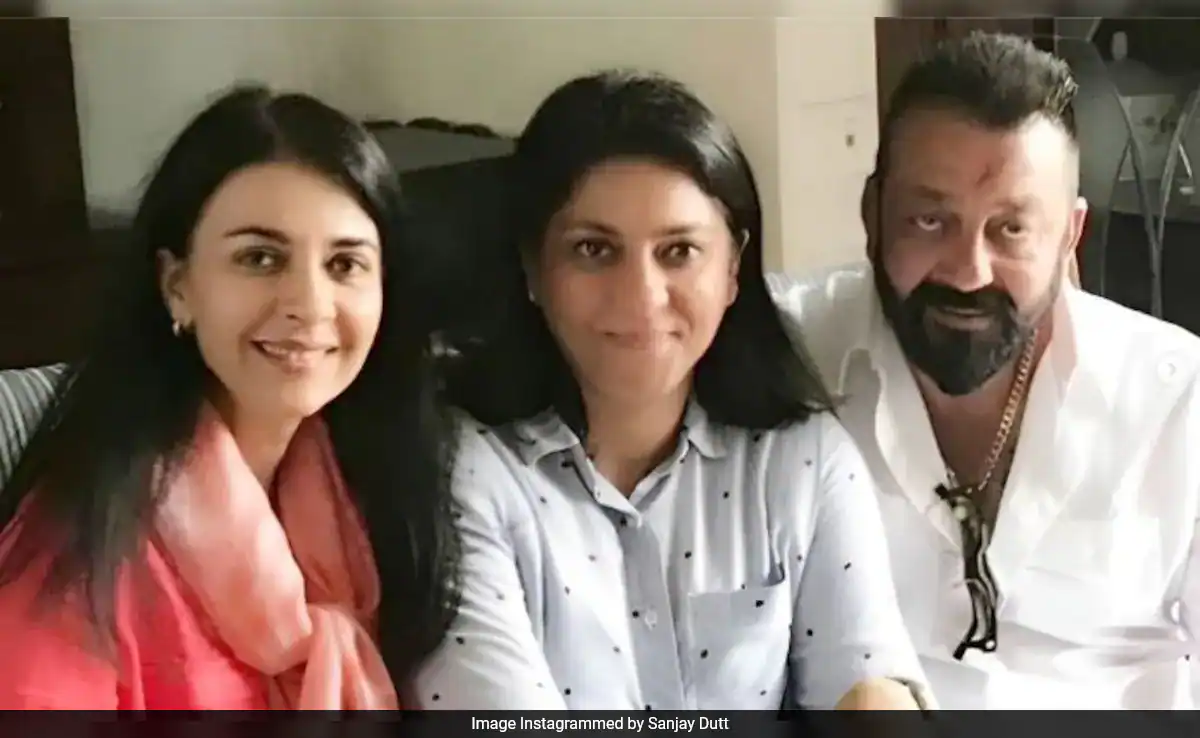 Raksha Bandhan 2024: Sanjay Dutt, Mira Rajput And Others Celebrate Like This