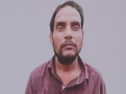महिलाओं को रिलेशन बनाने को कहता, इनकार करने पर साड़ी से घोंट देता गला... बरेली में पकड़ा गया साइको किलर महिलाओं को रिलेशन बनाने को कहता, इनकार करने पर साड़ी से घोंट देता गला... बरेली में पकड़ा गया साइको किलर